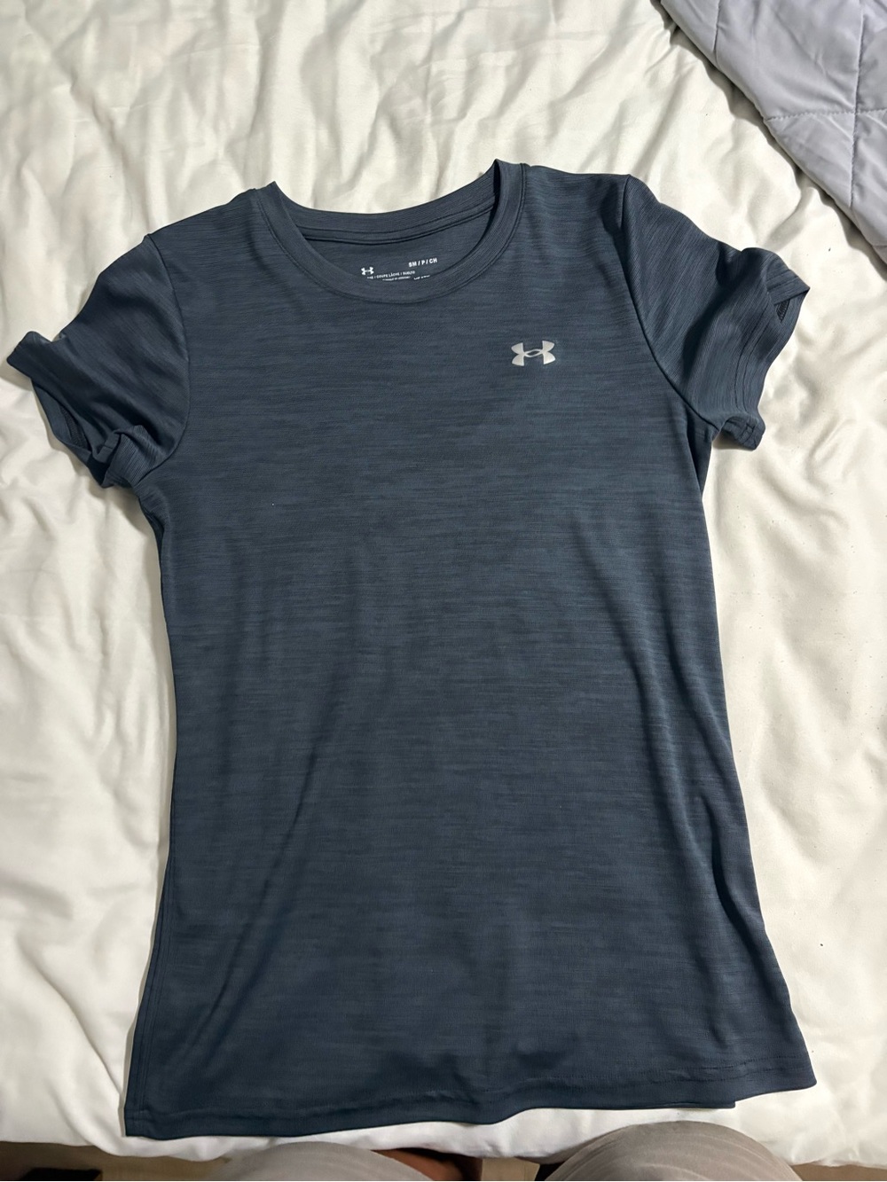 Under Armour Women’s Heather Navy Short Sleeve Performance Tee